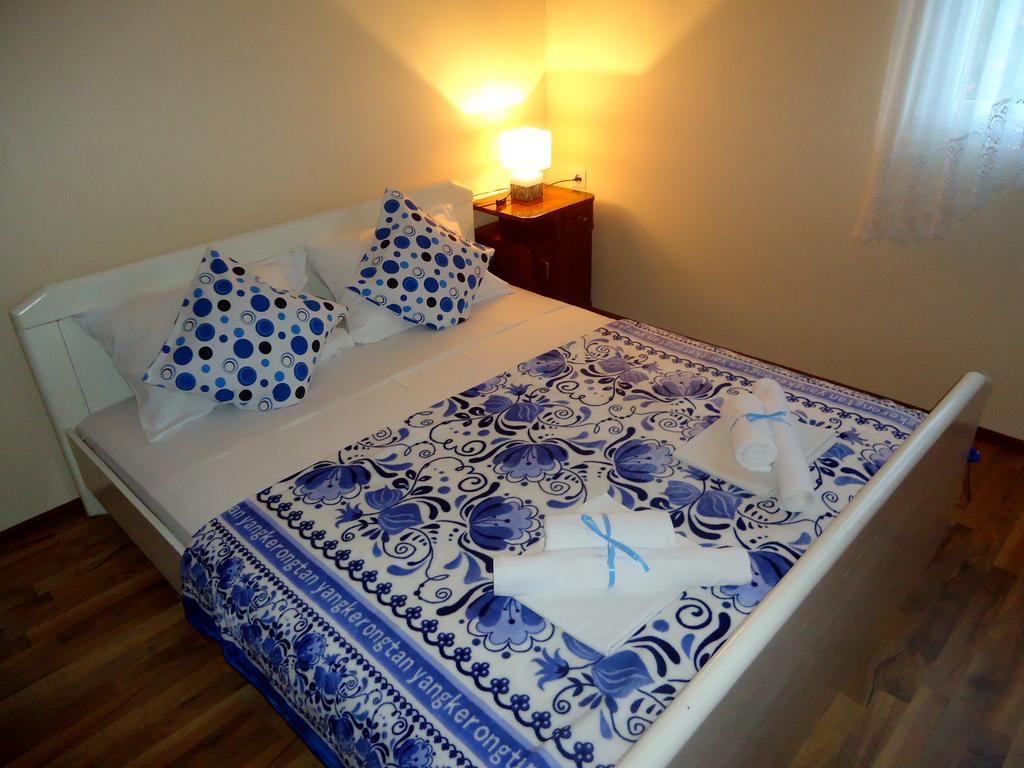 Apartment Vukanic كوتور الغرفة الصورة